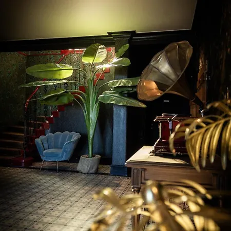 招待所 Vis-a-vis - Self Check-in